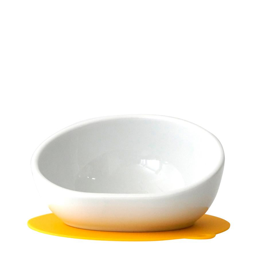 ハリオ マルプレ ホワイト HARIO 犬 食器 餌入れ フードボウル 陶器 犬用 えさ入れ 食べやすい こぼれにくい 斜め 中型犬 電子レンジ可 おしゃれ 日本製