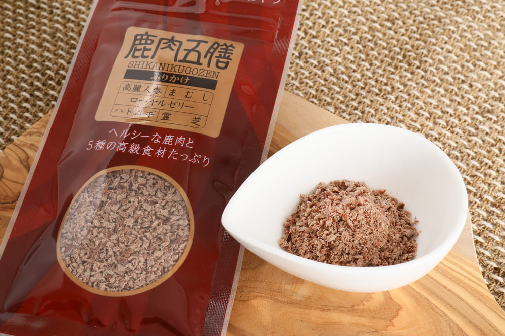 鹿肉五膳 ふりかけ 200g 犬 ドッグフード トッピング 犬用 おやつ スナック 漢方 健康 免疫力アップ おいしい 安全 体に良い ヘルシー 国産