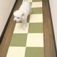 サンコー おくだけ吸着 ペット用 撥水タイルマット 30×30cm 同色 20枚入 グリーン 犬 猫 タイルマット 吸着 撥水 床暖房対応 薄型 マット ずれない おすすめ 
